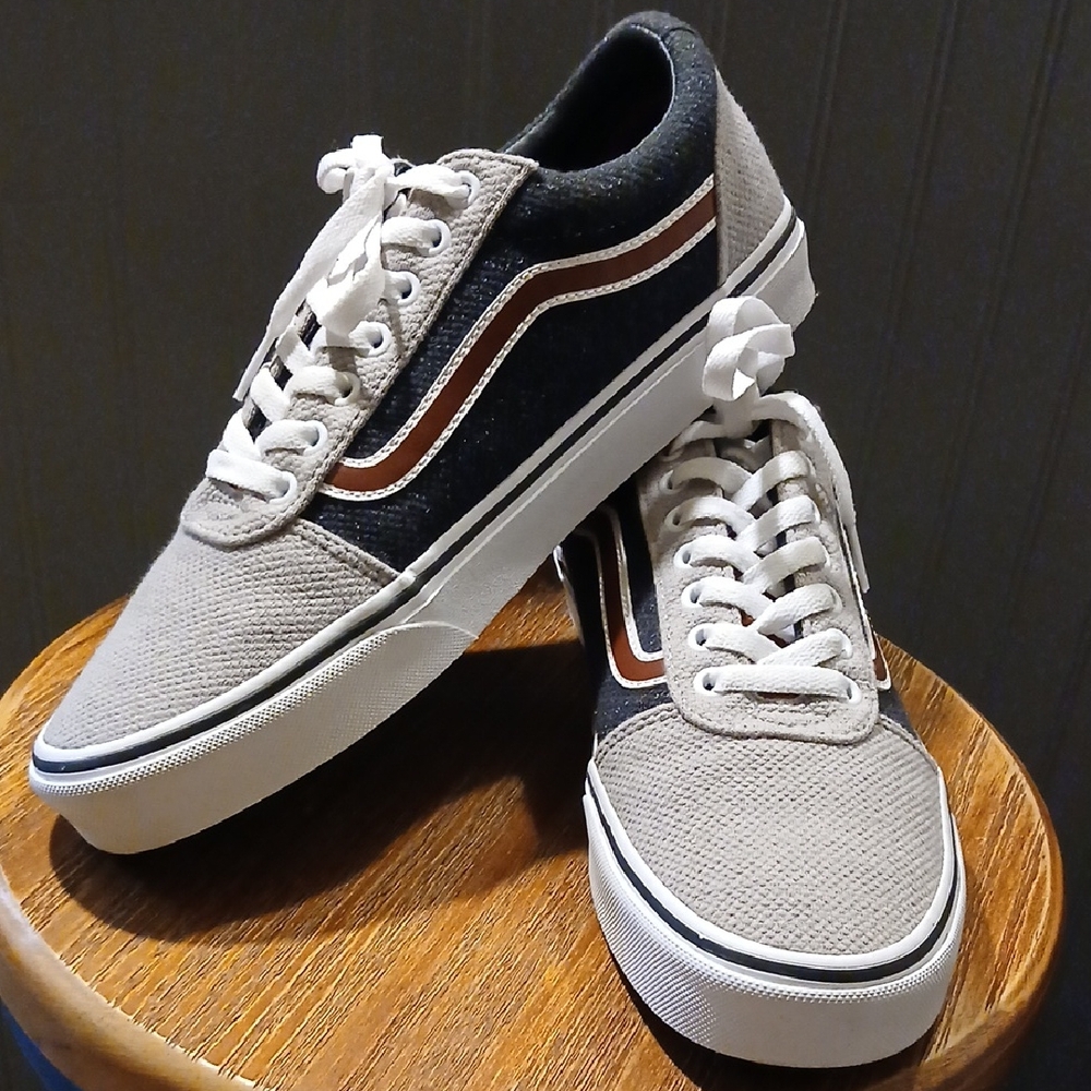 NWOB  Vans